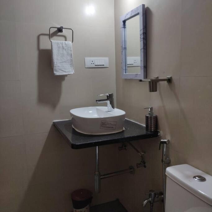 Kivi'S Kozy 2Bhk Luxurious Apartment Goa By Leela Homes Арпора Екстер'єр фото